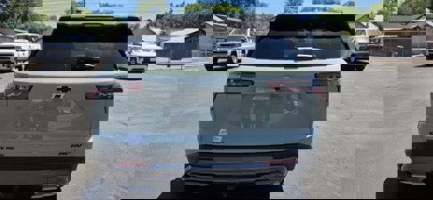 New 2026 Chevrolet Equinox ACTIV w/ Convenience Package III image 5