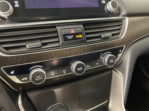 Used 2018 Honda Accord EX-L image 8