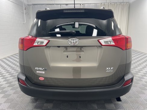 Used 2015 Toyota RAV4 XLE image 7