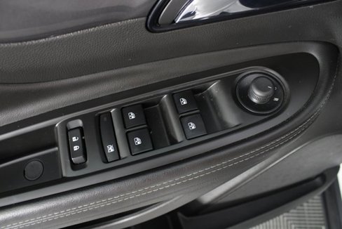 Used 2020 Buick Encore Preferred w/ Safety Package image 14