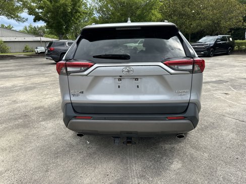 Used 2021 Toyota RAV4 Limited image 6