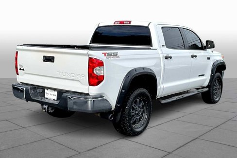 Used 2016 Toyota Tundra SR5 w/ SR5 Upgrade Package image 11