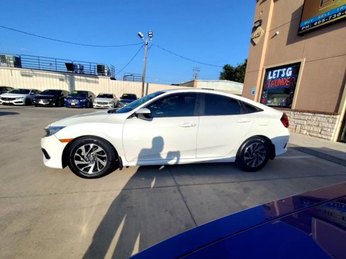Used 2016 Honda Civic EX image 8