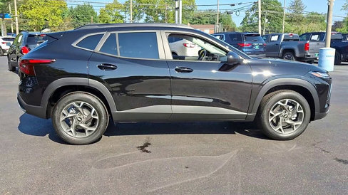 New 2025 Chevrolet Trax LT image 9