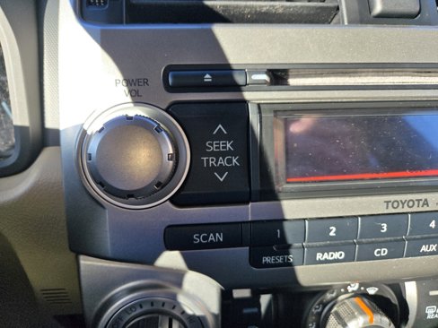 Used 2012 Toyota 4Runner SR5 image 23