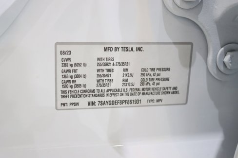 Used 2023 Tesla Model Y Performance image 39