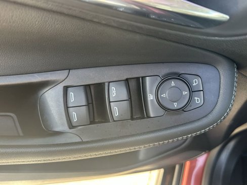 Certified 2024 Buick Encore GX Sport Touring image 21
