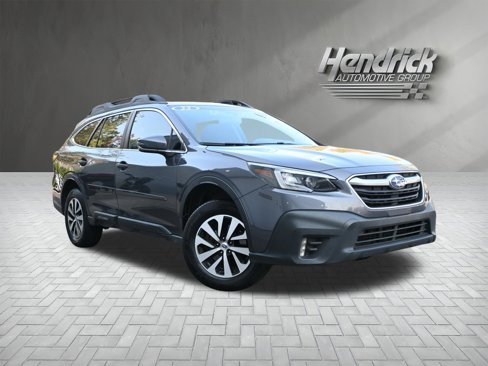 Used 2022 Subaru Outback Premium image 2