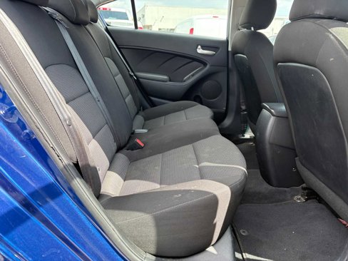 Used 2017 Kia Forte LX image 16