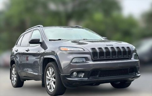 Certified 2018 Jeep Cherokee Latitude image 21