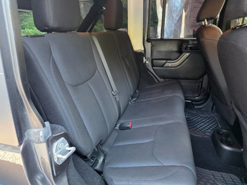 Used 2017 Jeep Wrangler Unlimited Sport w/ Quick Order Package 24S image 22