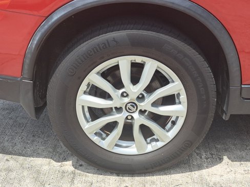 Used 2017 Nissan Rogue SV image 7