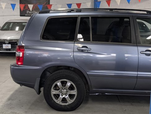 Used 2005 Toyota Highlander V6 image 8