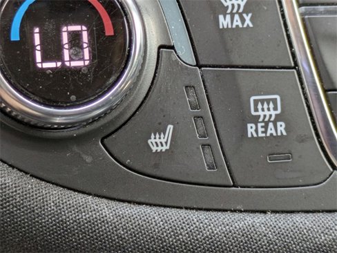 Used 2023 Chevrolet Malibu LT image 19