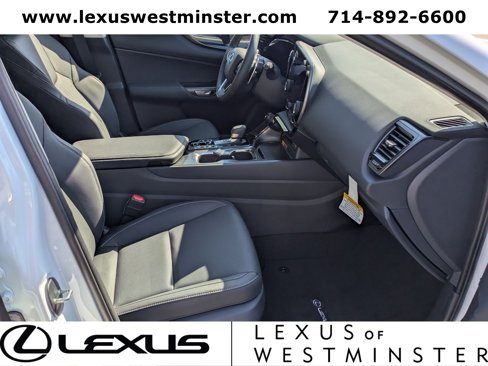 New 2026 Lexus NX 350 AWD image 5
