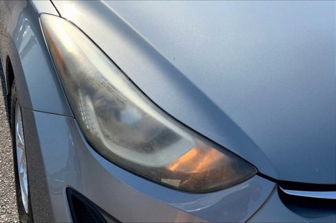 Used 2014 Hyundai Elantra SE image 24