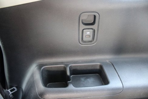 Used 2020 Chevrolet Traverse LS image 38