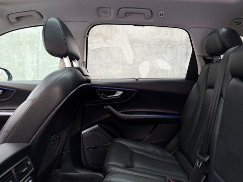Used 2019 Audi Q7 3.0T Prestige w/ Prestige Package image 28