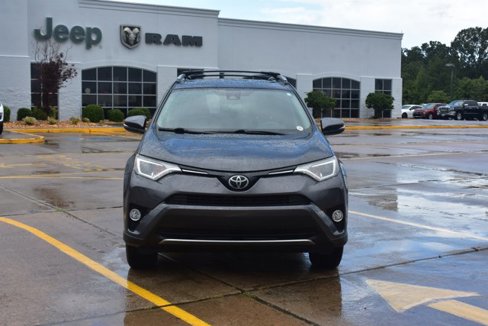 Used 2017 Toyota RAV4 XLE image 2