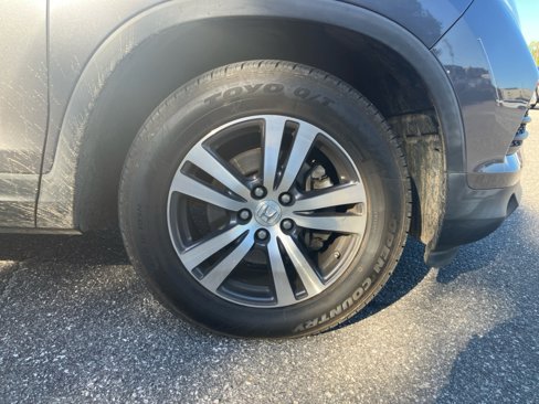 Used 2017 Honda Pilot EX image 23