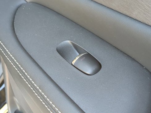 Certified 2020 Nissan Murano SL w/ Moonroof Package image 38