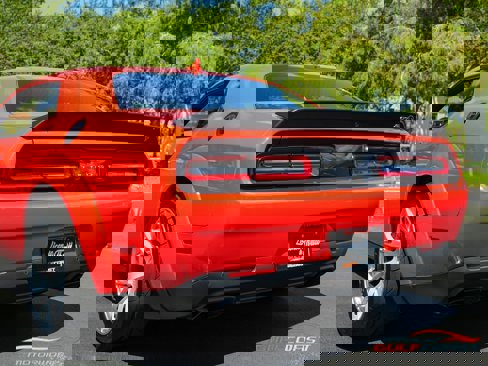 Used 2019 Dodge Challenger SRT Hellcat Redeye image 48