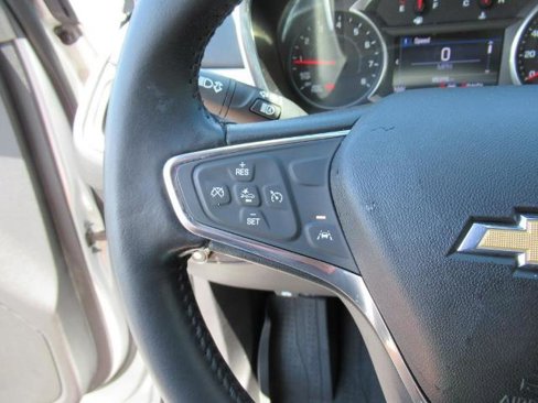 Used 2020 Chevrolet Equinox LT image 20