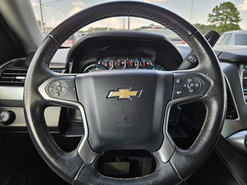 Used 2017 Chevrolet Tahoe LS image 16