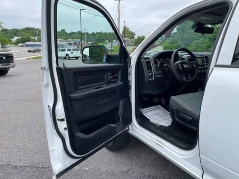 Used 2015 RAM 2500 Tradesman w/ Chrome Appearance Group image 13