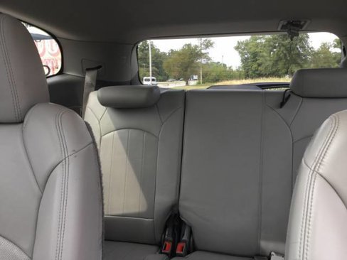 Used 2014 Chevrolet Traverse LTZ image 11