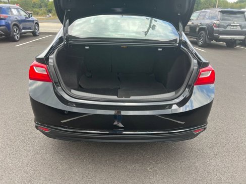 Used 2023 Chevrolet Malibu LS image 11