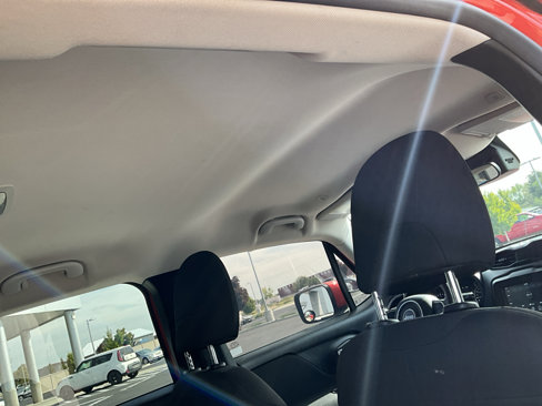 Used 2020 Jeep Renegade Latitude image 12