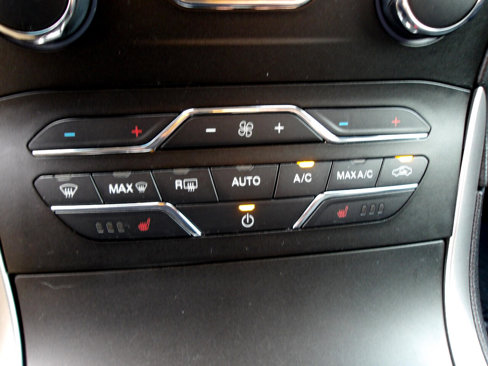 Used 2020 Ford Edge SEL w/ Convenience Package image 13