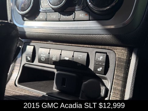 Used 2015 GMC Acadia SLT image 29