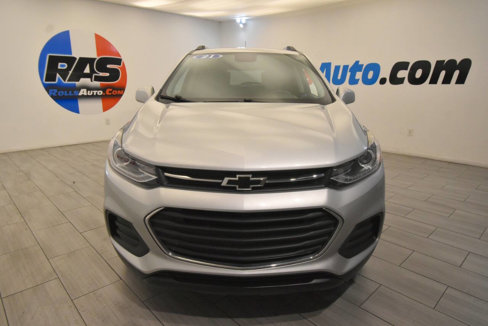 Used 2021 Chevrolet Trax LT w/ Sport Edition image 8
