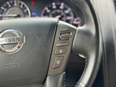 Used 2017 Nissan Armada SL image 28