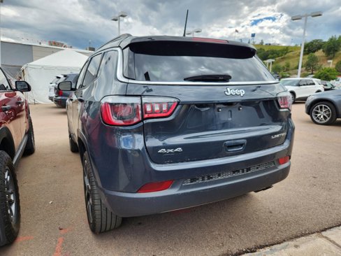 Used 2018 Jeep Compass Limited image 21