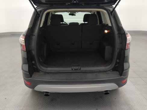 Used 2017 Ford Escape SE image 29