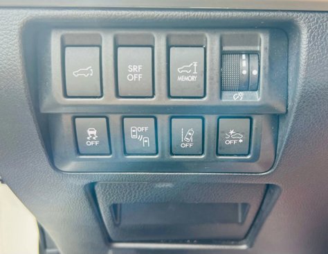 Used 2017 Subaru Outback 3.6R Limited image 19