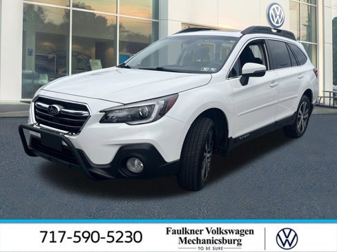 Used 2018 Subaru Outback 3.6R Limited image 1