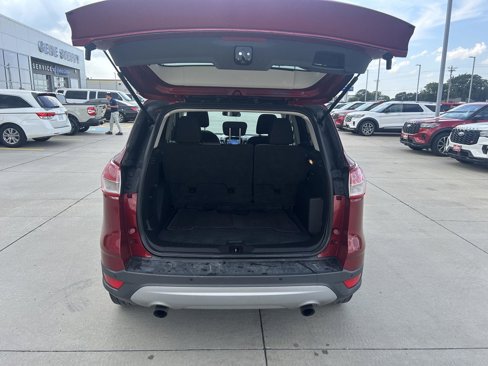 Used 2016 Ford Escape SE w/ Equipment Group 201A image 5