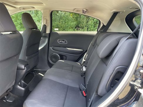 Used 2021 Honda HR-V EX image 11