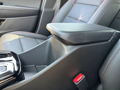 New 2025 Chevrolet Trax RS w/ Driver Confidence Package image 24