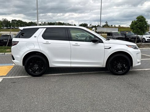 New 2024 Land Rover Discovery Sport S image 7