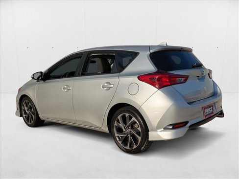 Used 2017 Toyota Corolla iM image 8