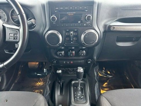 Certified 2017 Jeep Wrangler Unlimited Sport w/ Quick Order Package 24S image 21