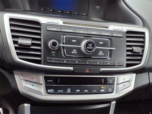 Used 2013 Honda Accord LX image 5