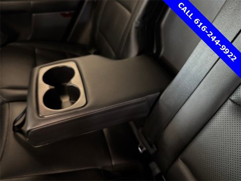 Used 2022 Ford Escape Titanium image 19