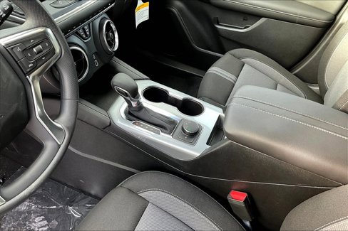 New 2025 Chevrolet Blazer LT image 9
