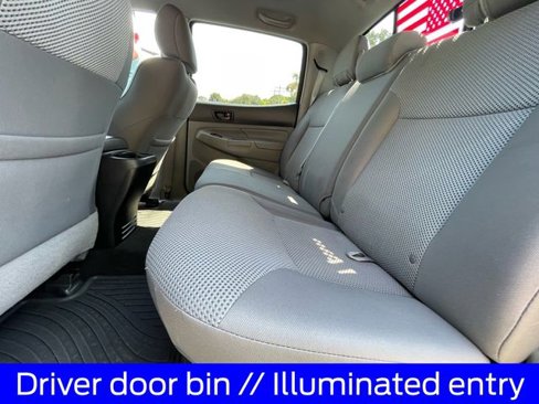 Used 2013 Toyota Tacoma PreRunner w/ TRD Sport Pkg image 23